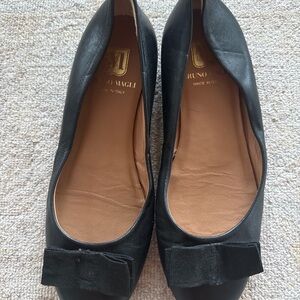 Bruno Magli Women's Black Flats with Bow size 36
